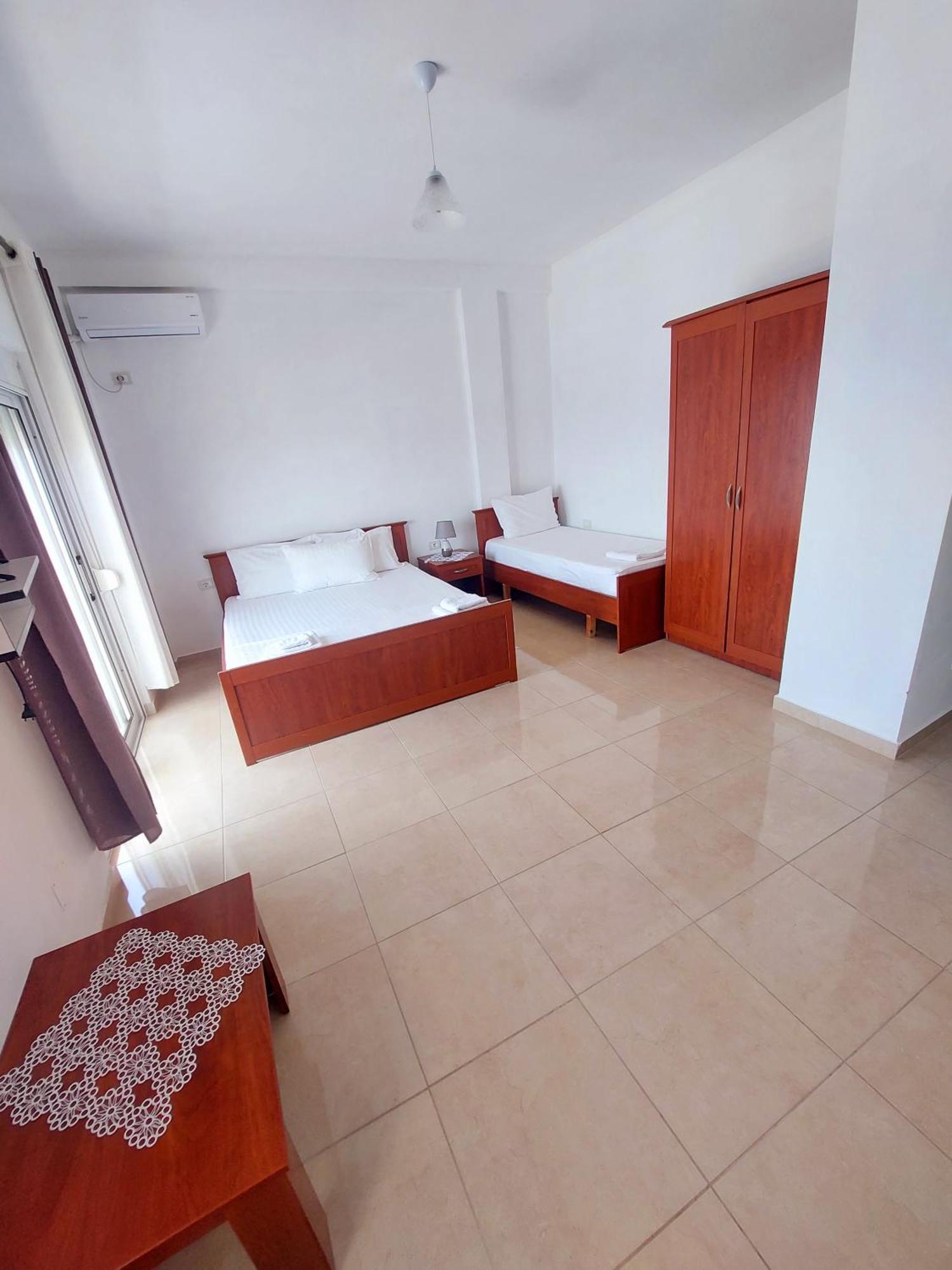 Makla Apartment Sarande Room photo